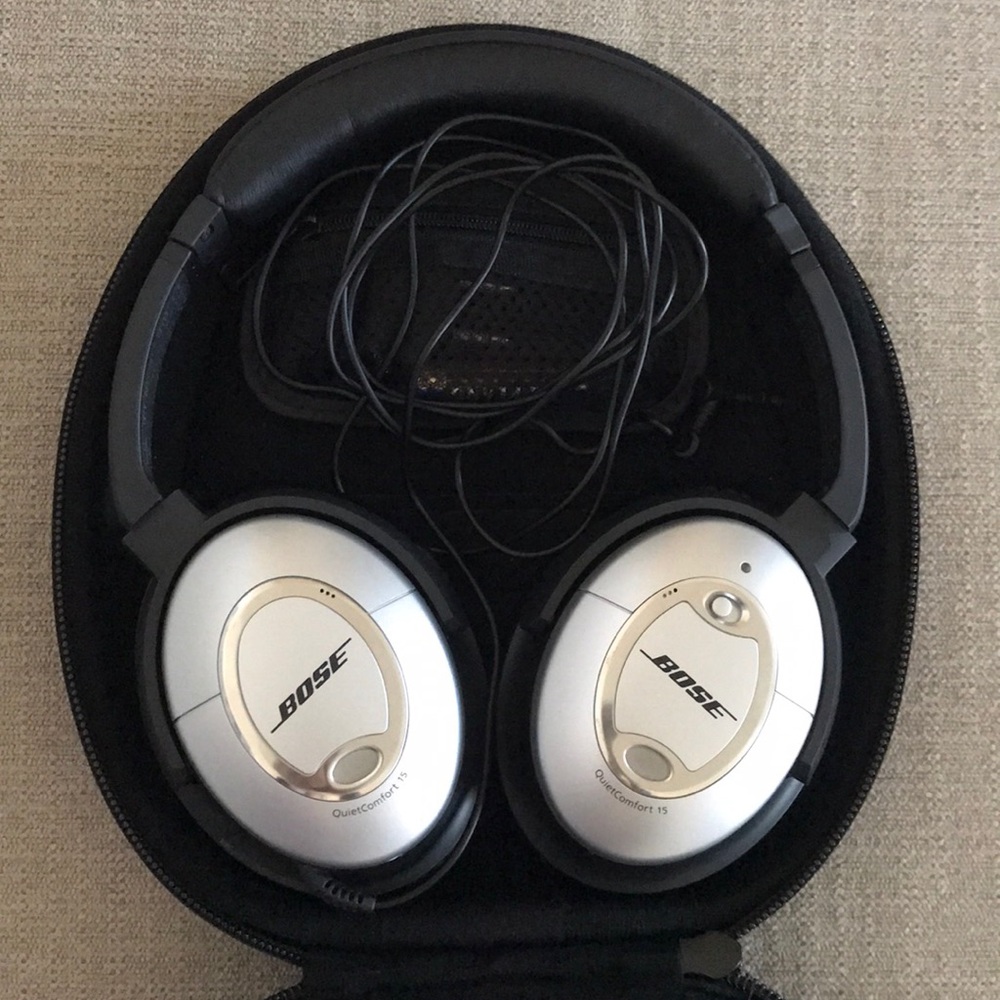 Bose QC 15 Acoustic Noise Cancelling Headphones